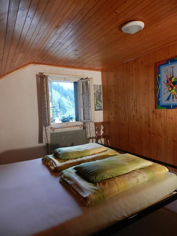 Bed and Breakfast Gasthof Am Bach à Boltigen Extérieur photo