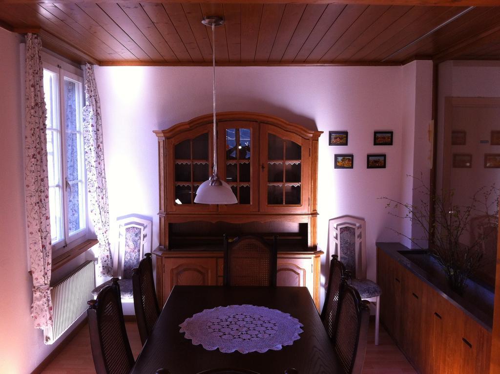 Bed and Breakfast Gasthof Am Bach à Boltigen Extérieur photo
